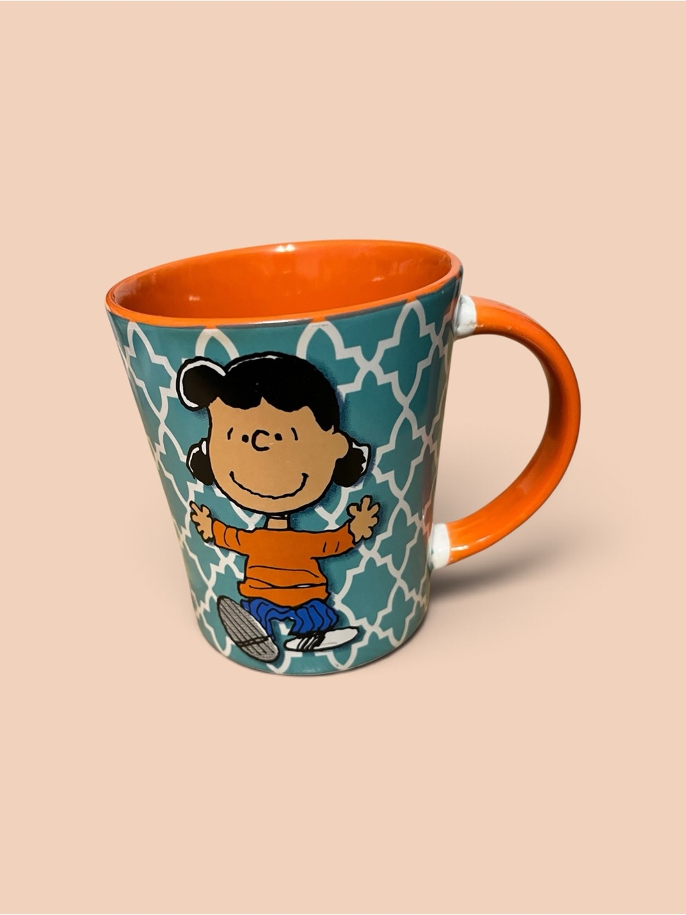 Mug with Peanuts design